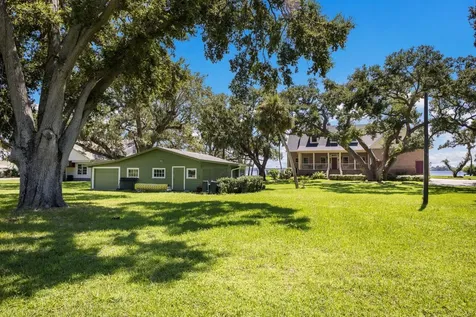 702 32nd Avenue W Palmetto FL 34221