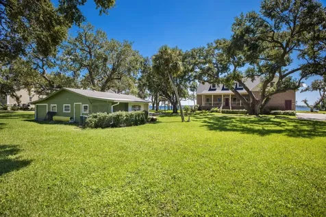 702 32nd Avenue W Palmetto FL 34221