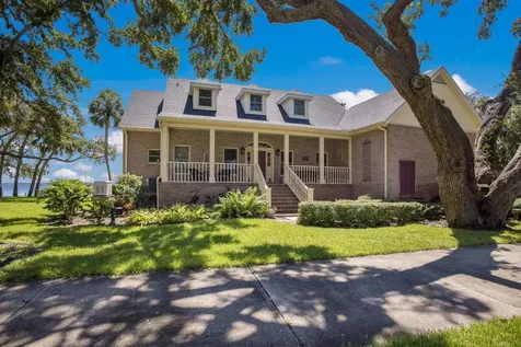 702 32nd Avenue W Palmetto FL 34221