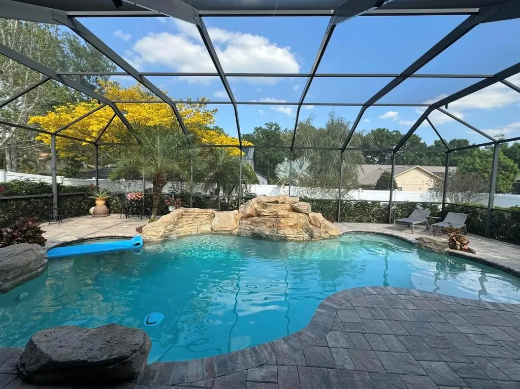 1621 Harvest Grove Court Valrico FL 33596