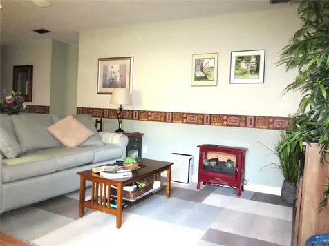 35 Villa Villar Court Deland FL 32724