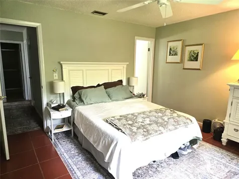 35 Villa Villar Court Deland FL 32724