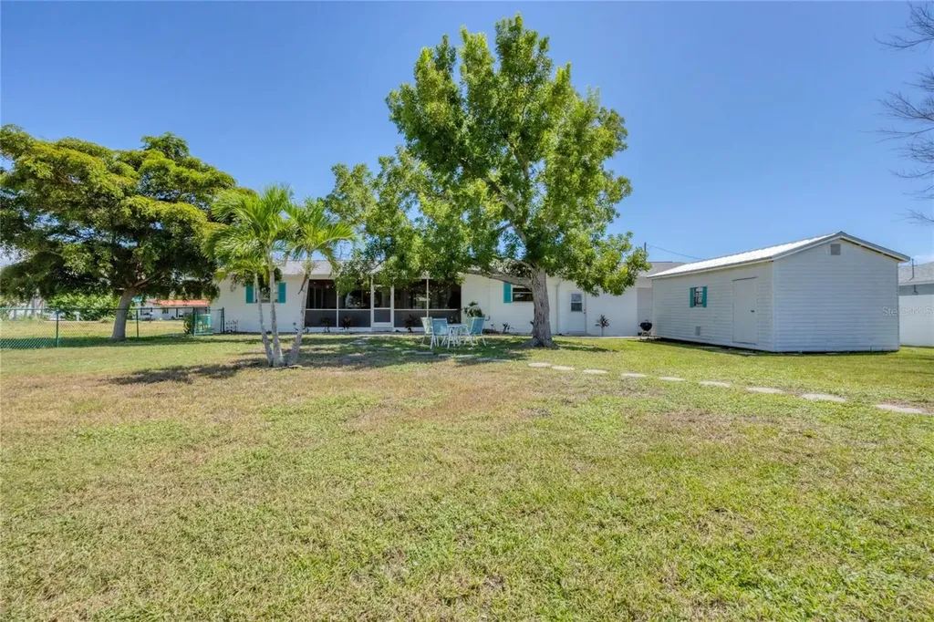 1944 Pennsylvania Avenue Englewood FL 34224