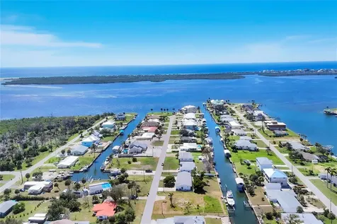 1944 Pennsylvania Avenue Englewood FL 34224