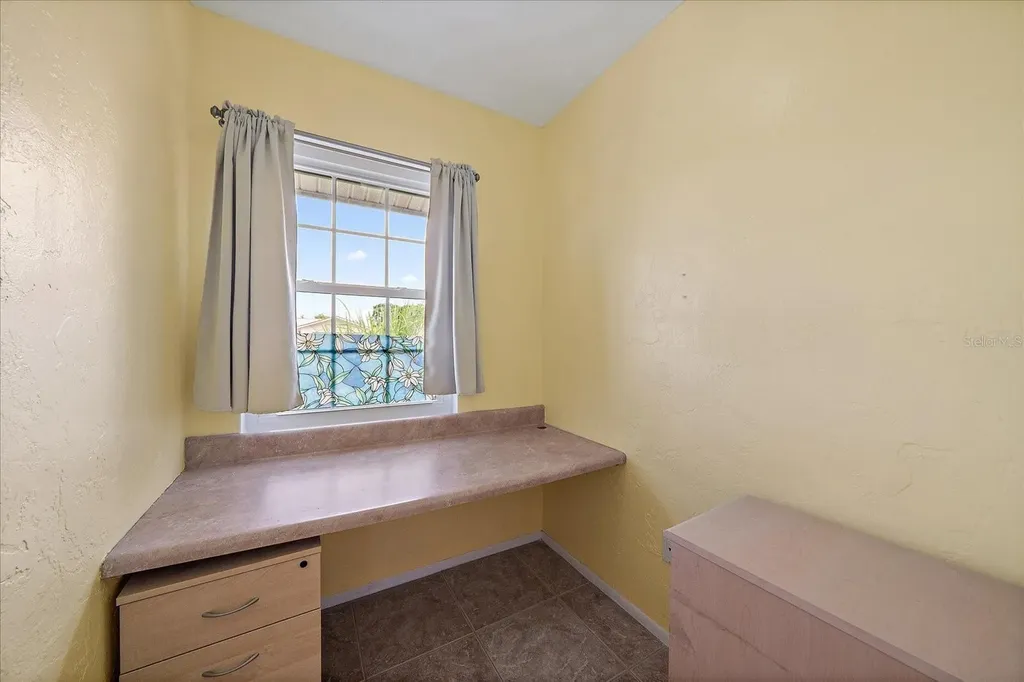 7403 14th Avenue W Bradenton FL 34209