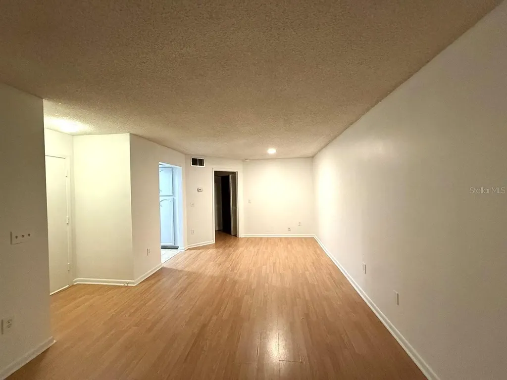 4308 Lakeway Drive Orlando FL 32839