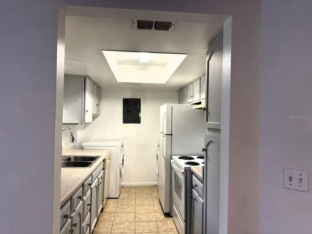 4308 Lakeway Drive Orlando FL 32839