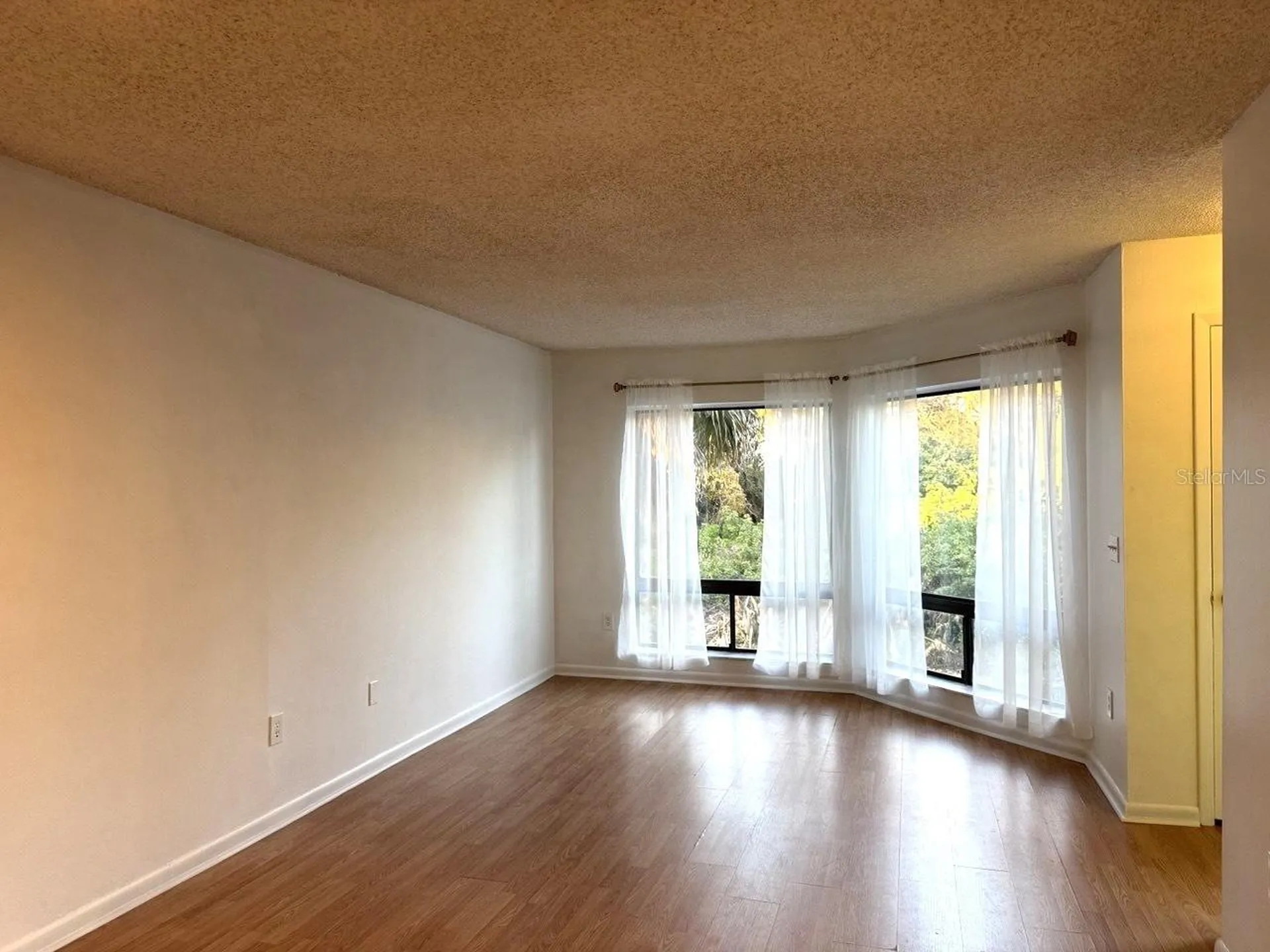 4308 Lakeway Drive Orlando FL 32839