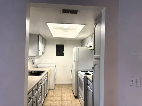 4308 Lakeway Drive Orlando FL 32839