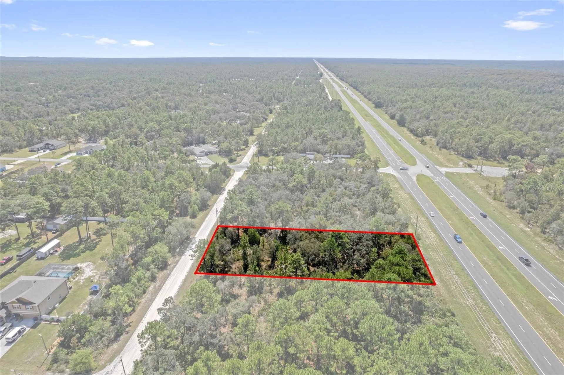 18172 Commercial Way Weeki Wachee FL 34614