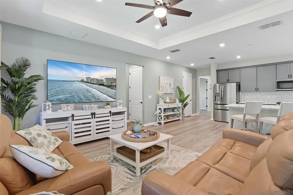 2761 Top Hill Court Minneola FL 34715