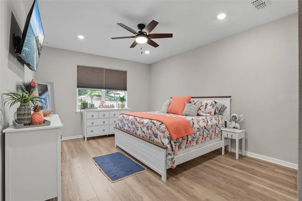 2761 Top Hill Court Minneola FL 34715