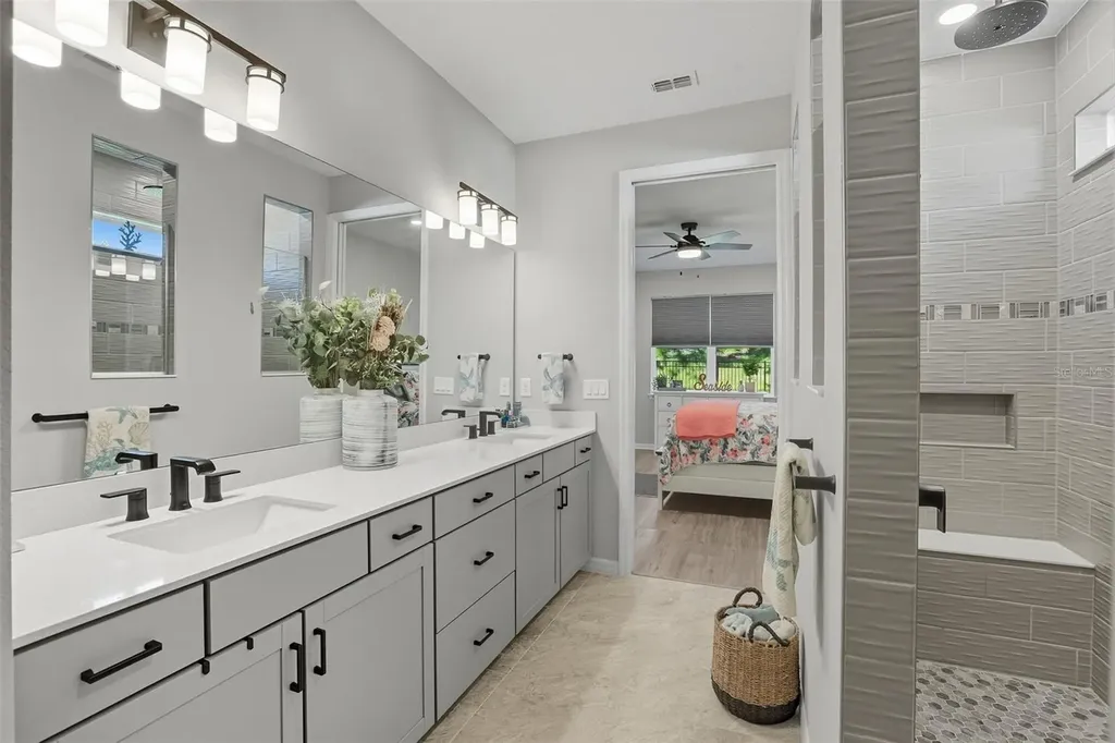 2761 Top Hill Court Minneola FL 34715