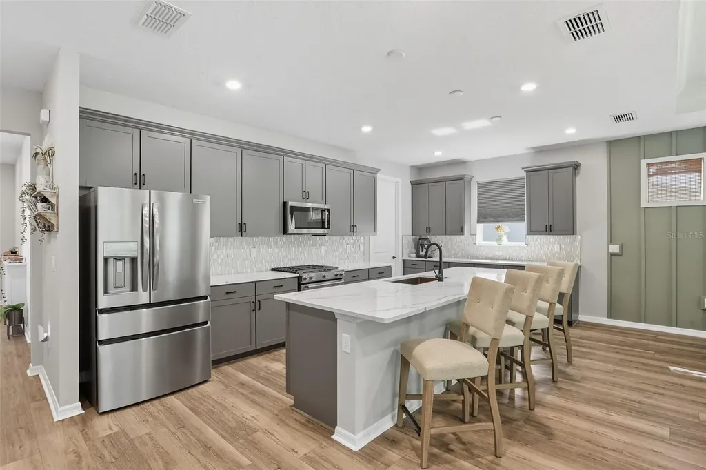 2761 Top Hill Court Minneola FL 34715