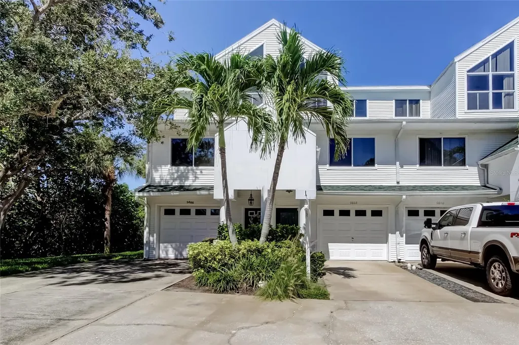9868 Indian Key Trail Seminole FL 33776