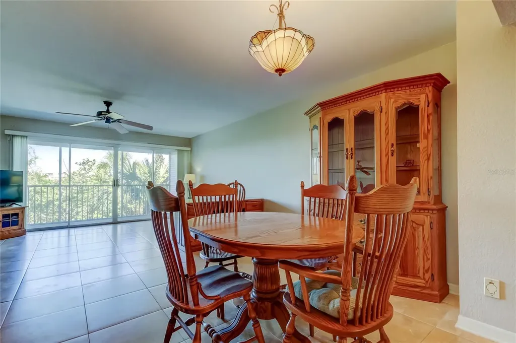 9868 Indian Key Trail Seminole FL 33776