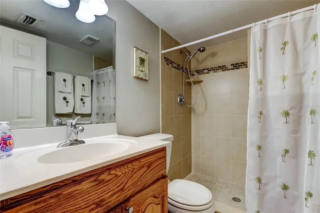 9868 Indian Key Trail Seminole FL 33776