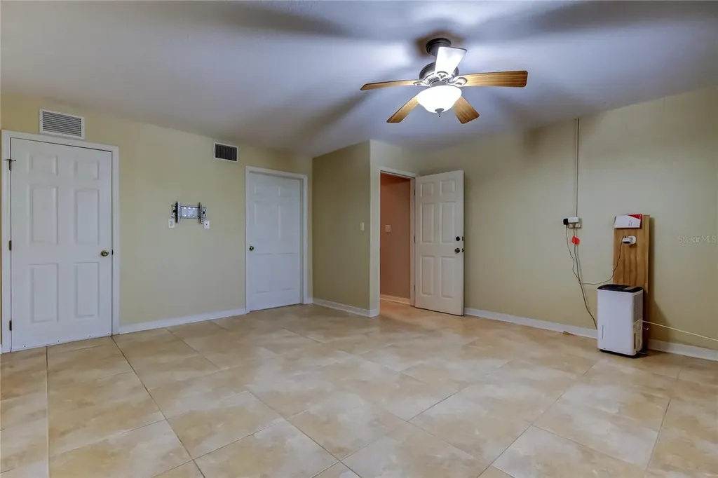 9868 Indian Key Trail Seminole FL 33776
