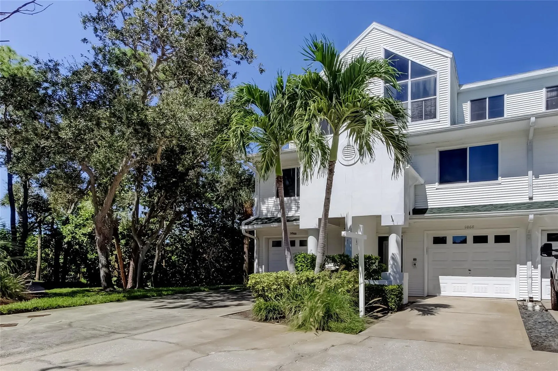 9868 Indian Key Trail Seminole FL 33776