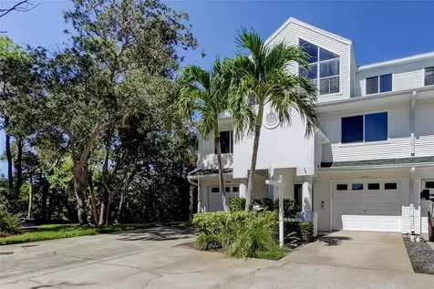 9868 Indian Key Trail Seminole FL 33776