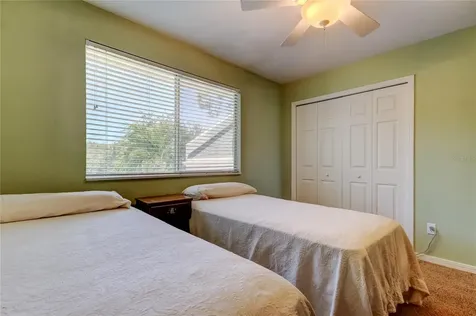 9868 Indian Key Trail Seminole FL 33776