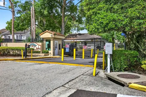 7809 Niagara Avenue Tampa FL 33617