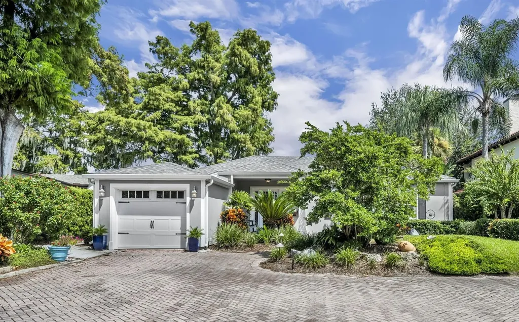 1919 Lakeside Drive Orlando FL 32803