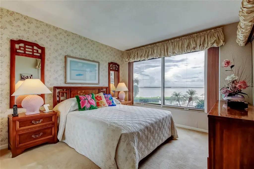 6268 Palma Del Mar Boulevard S St Petersburg FL 33715