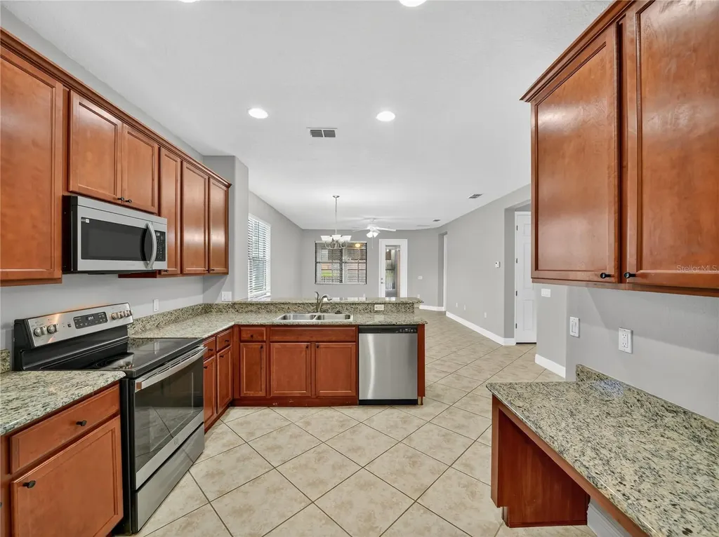 507 Presido Park Place Kissimmee FL 34759