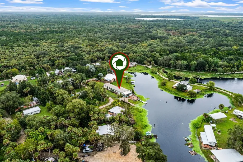 8270 Baxter Point N Mims FL 32754