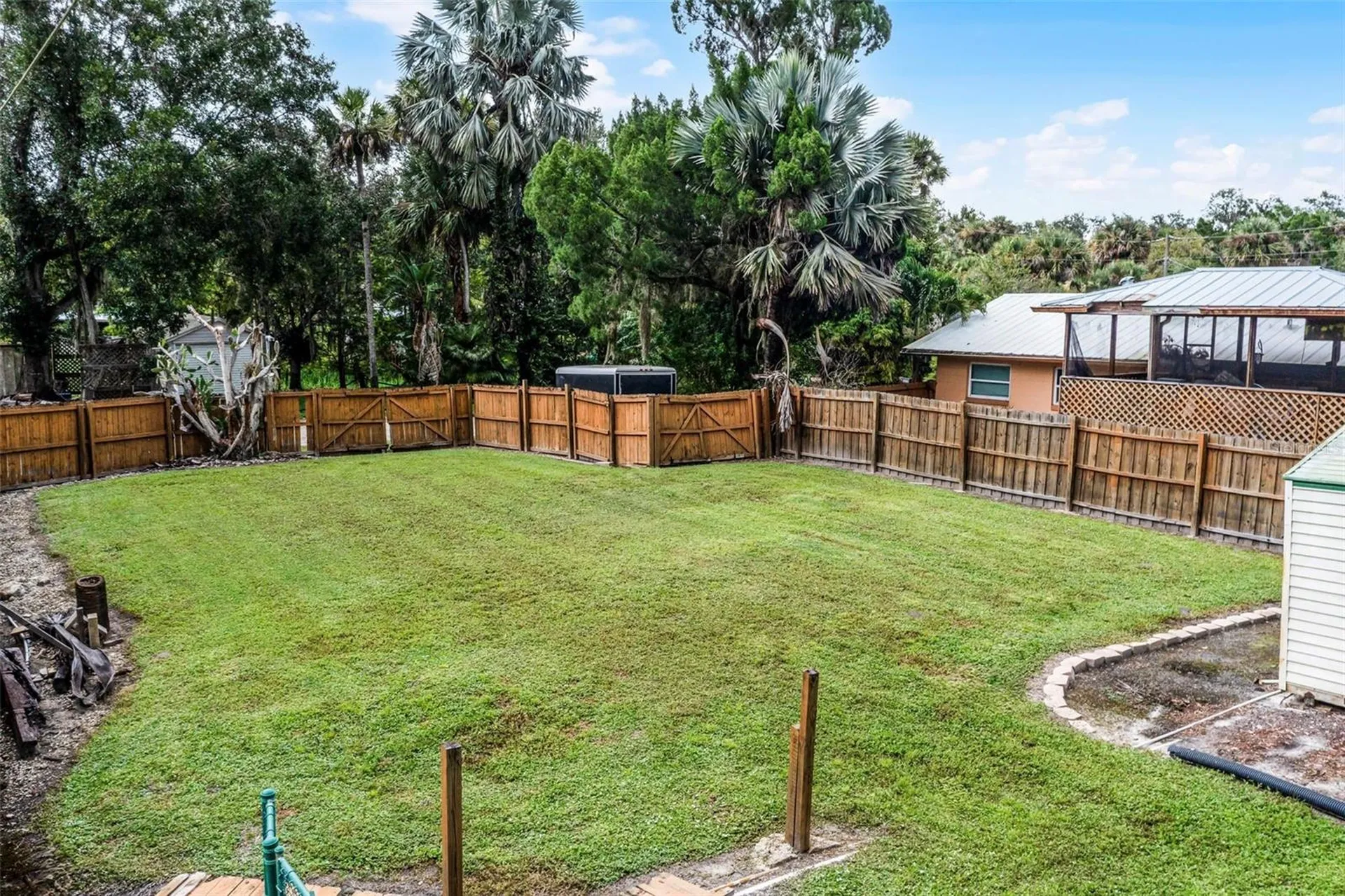 8270 Baxter Point N Mims FL 32754