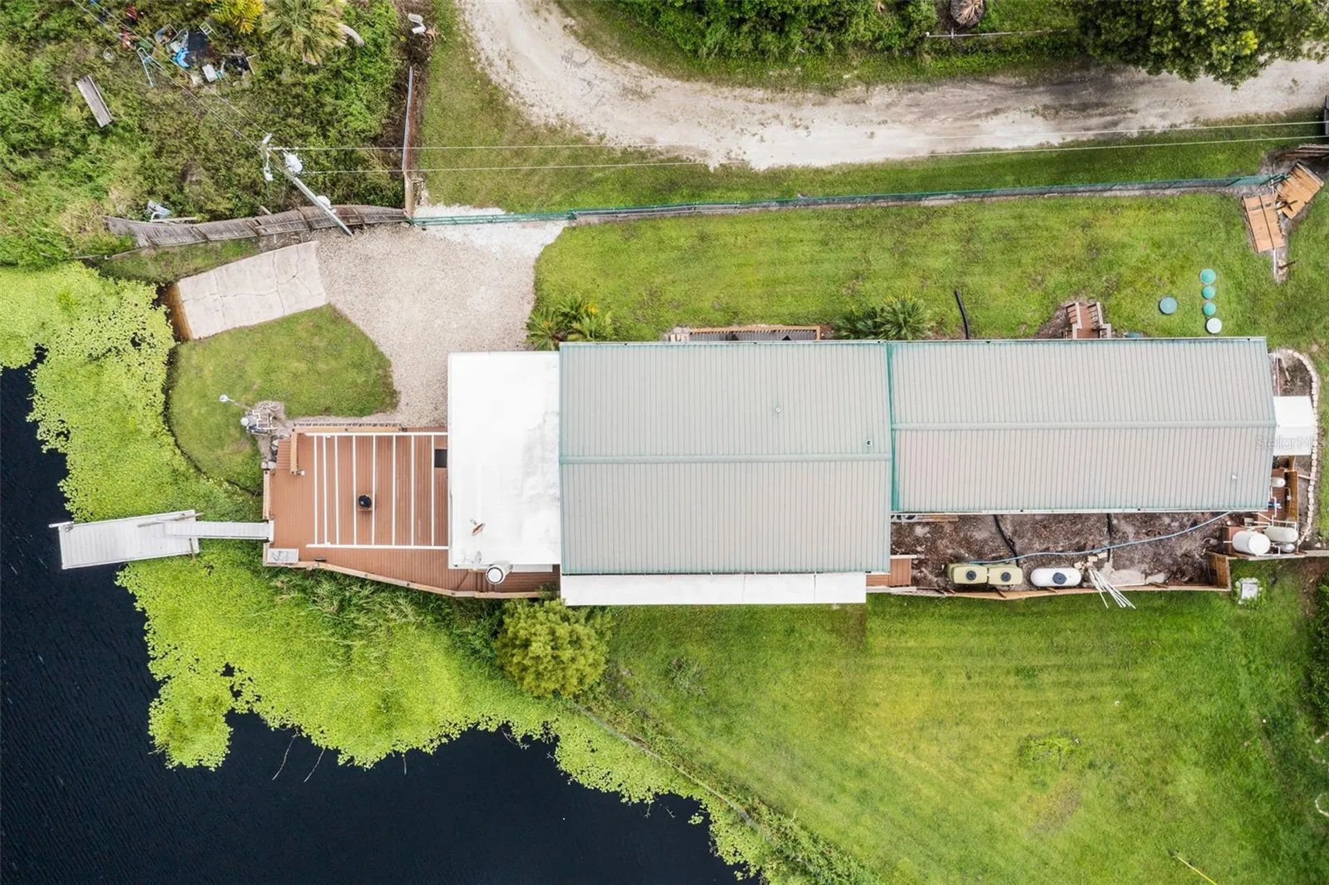 8270 Baxter Point N Mims FL 32754