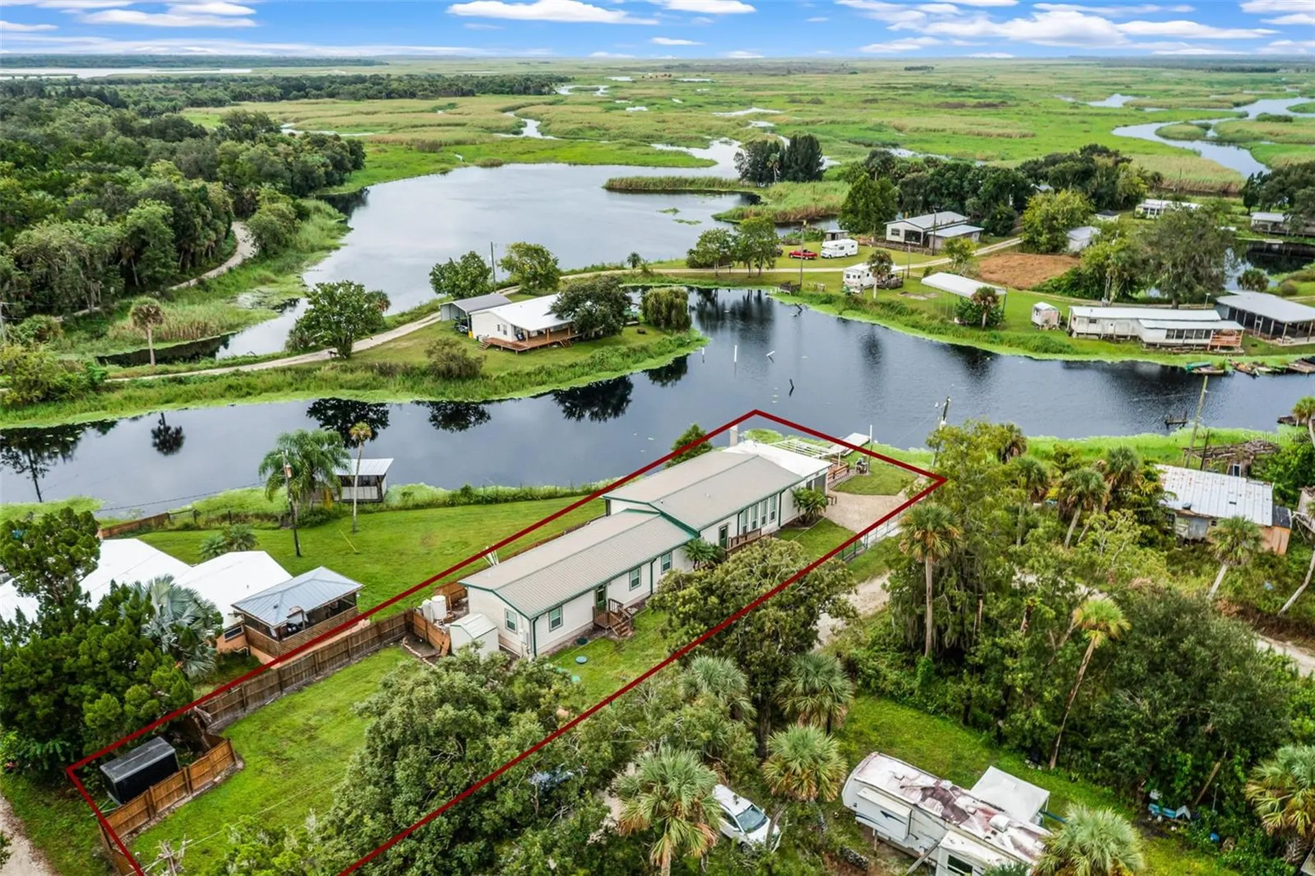 8270 Baxter Point N Mims FL 32754