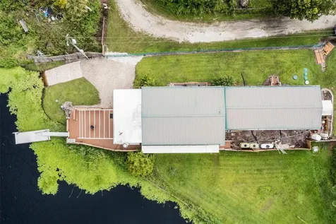 8270 Baxter Point N Mims FL 32754
