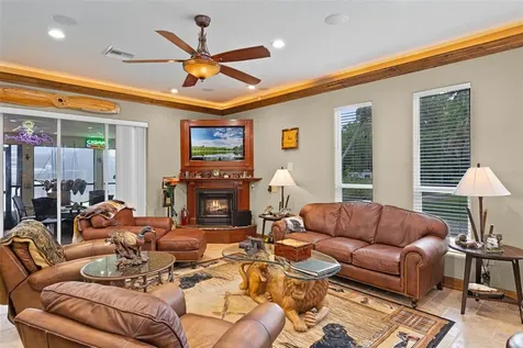 8270 Baxter Point N Mims FL 32754