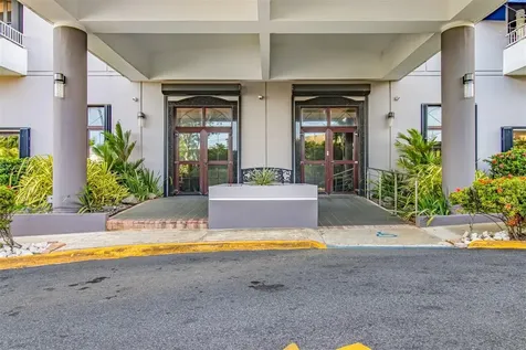 1715 Cond. La Inmaculada Plaza I San Juan PR 00909