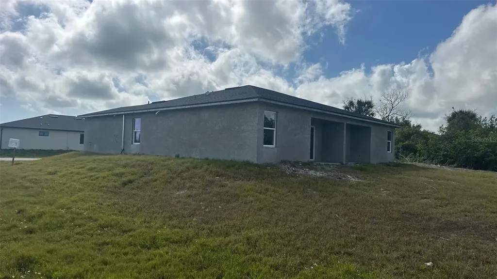 6977 Hawksbury Street Englewood FL 34224