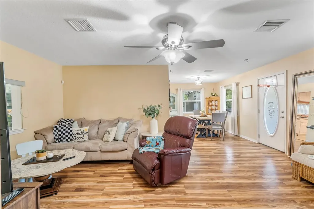20105 Green Grass Lane Lutz FL 33558