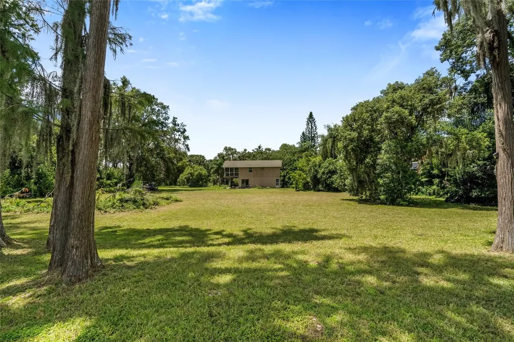 20105 Green Grass Lane Lutz FL 33558