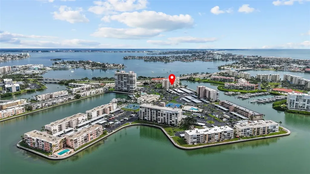 7400 Sun Island Drive S South Pasadena FL 33707