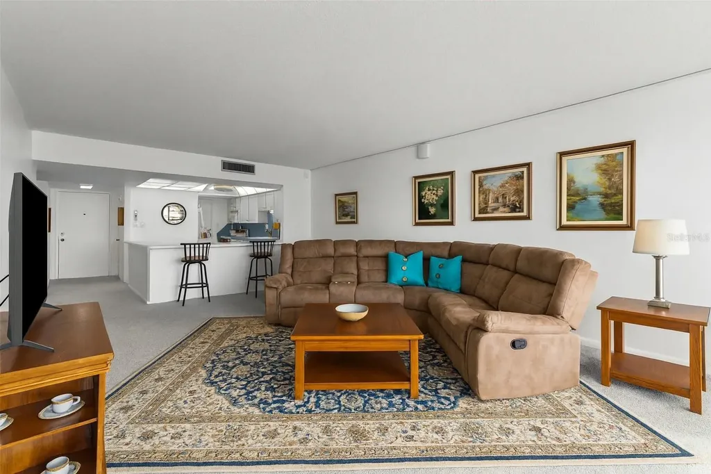 7400 Sun Island Drive S South Pasadena FL 33707