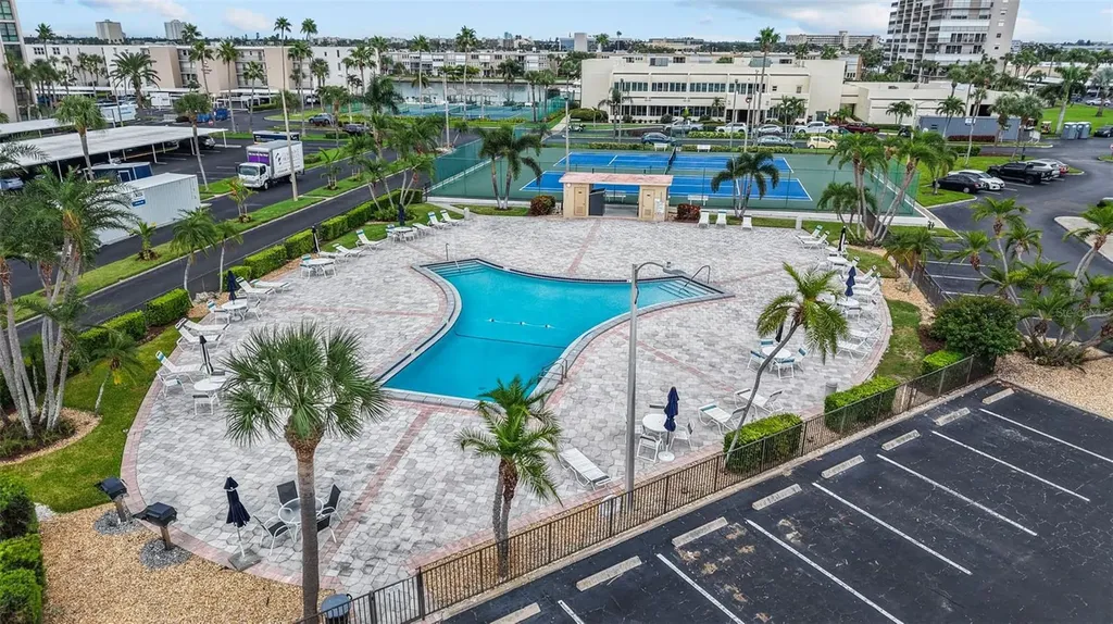 7400 Sun Island Drive S South Pasadena FL 33707
