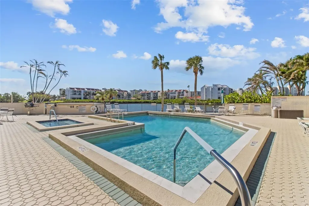 7400 Sun Island Drive S South Pasadena FL 33707