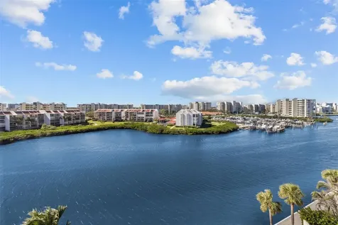 7400 Sun Island Drive S South Pasadena FL 33707