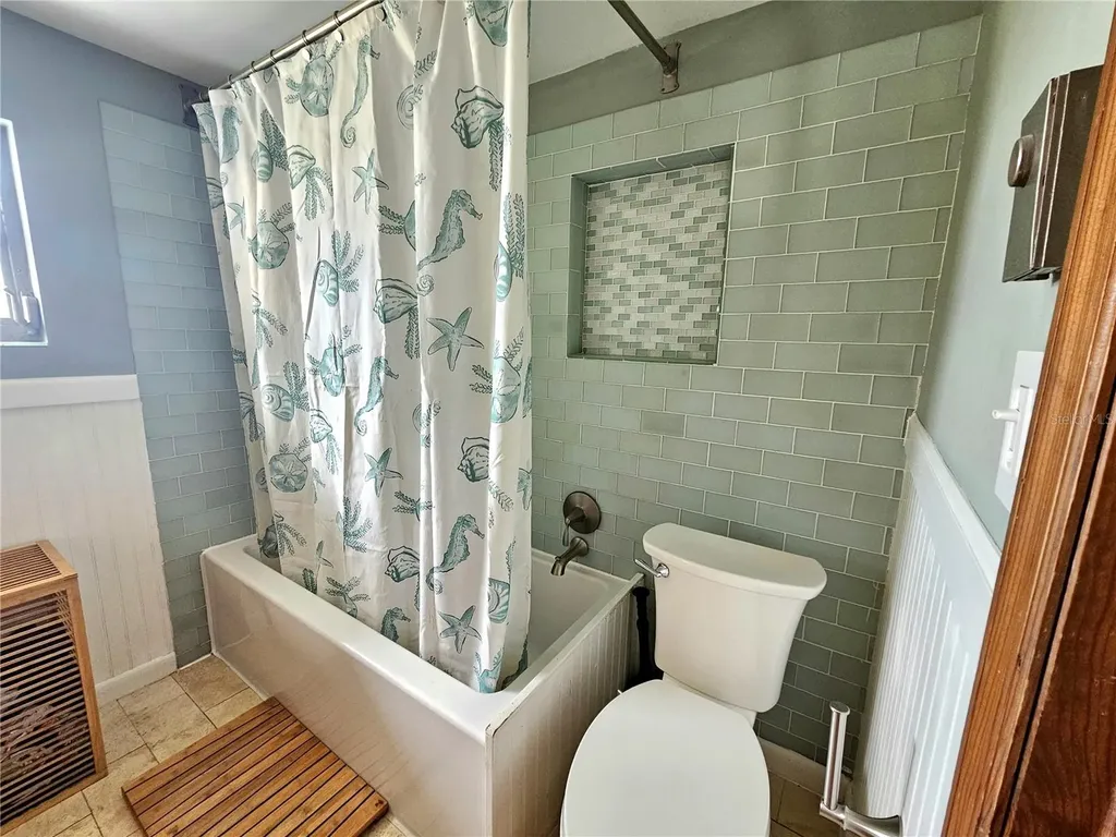 6400 Driftwood Drive Hudson FL 34667