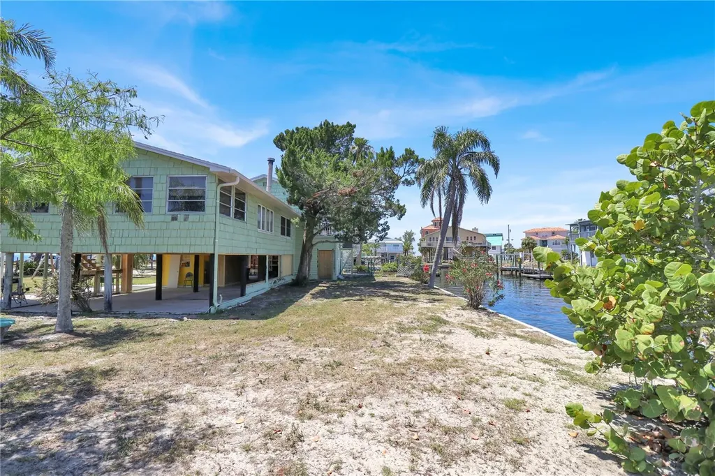 6400 Driftwood Drive Hudson FL 34667