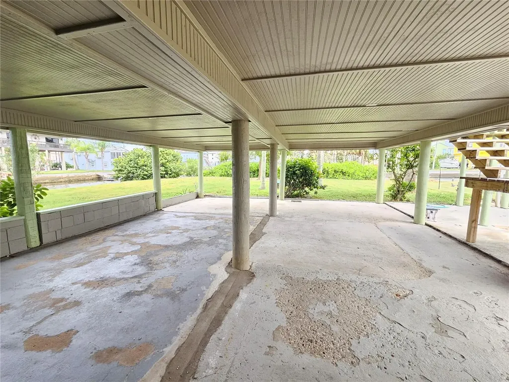 6400 Driftwood Drive Hudson FL 34667