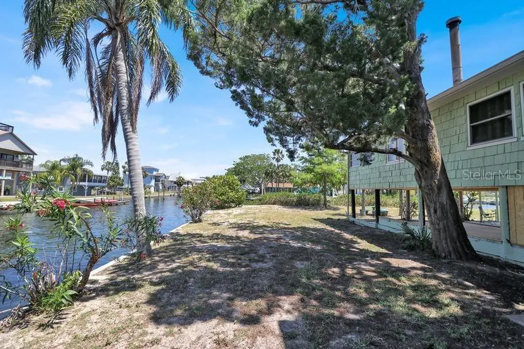 6400 Driftwood Drive Hudson FL 34667