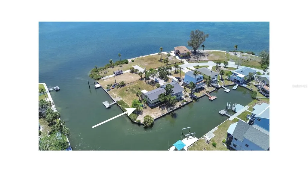 6400 Driftwood Drive Hudson FL 34667