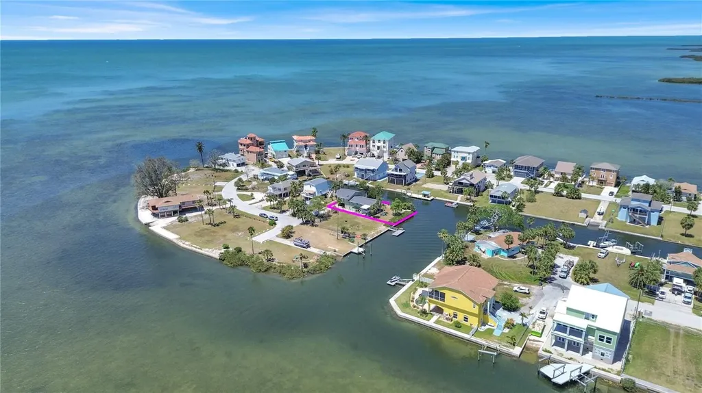 6400 Driftwood Drive Hudson FL 34667
